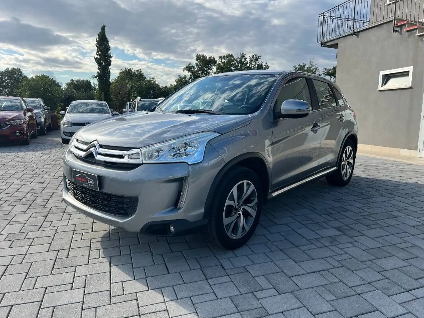 Citroen C4 Aircross 1.6 hdi Attraction s&s 2wd Gris - 2