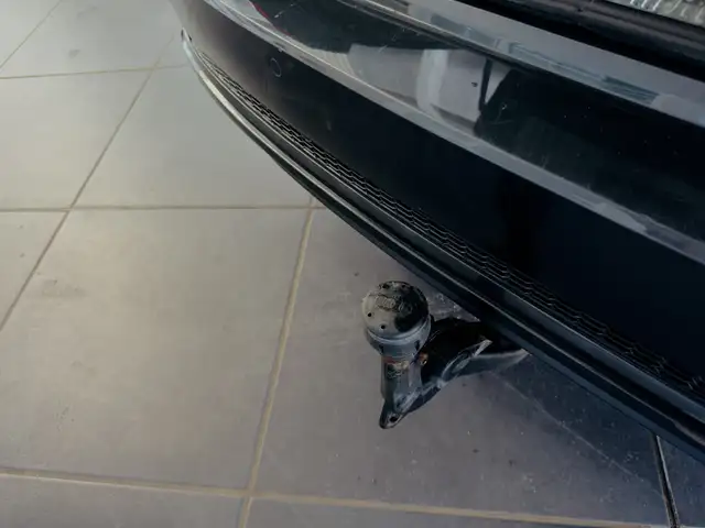 Audi A4 Avant view 7