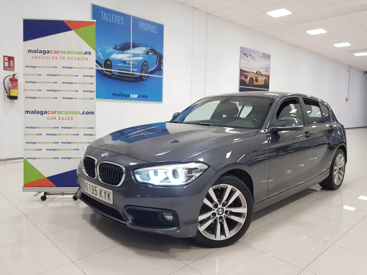BMW 118 118iA Gris - 2