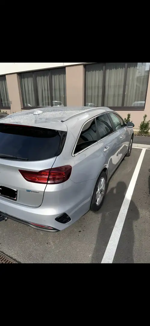 Kia Ceed SW / cee'd SW 1.6 CRDi Eco-Dynamics+ (48V Mild-Hybrid) Silber Grau - 2