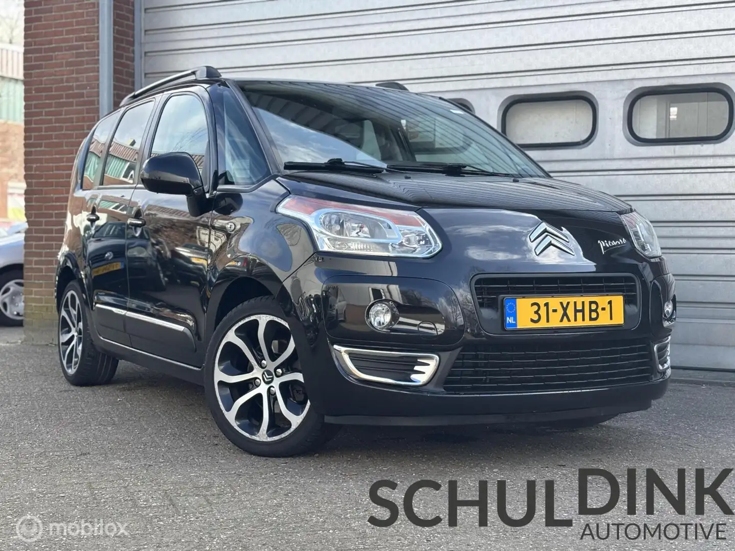 Citroen C3 Picasso 1.6 VTi Tendance Schwarz - 1