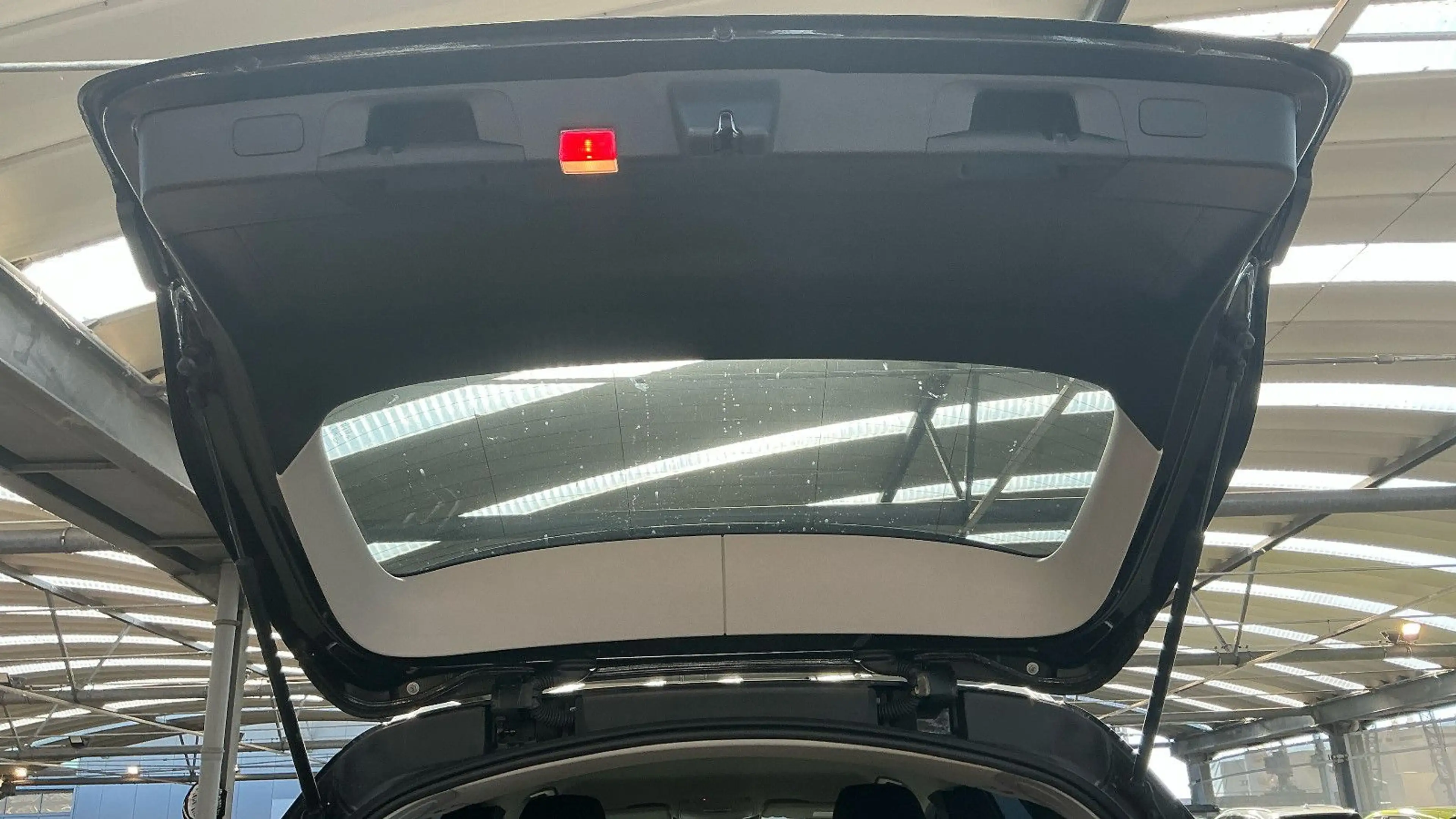 Mercedes-Benz GLC 300 de Distro*Kamera*LED*18*DAB*NaviTouch — photo 23
