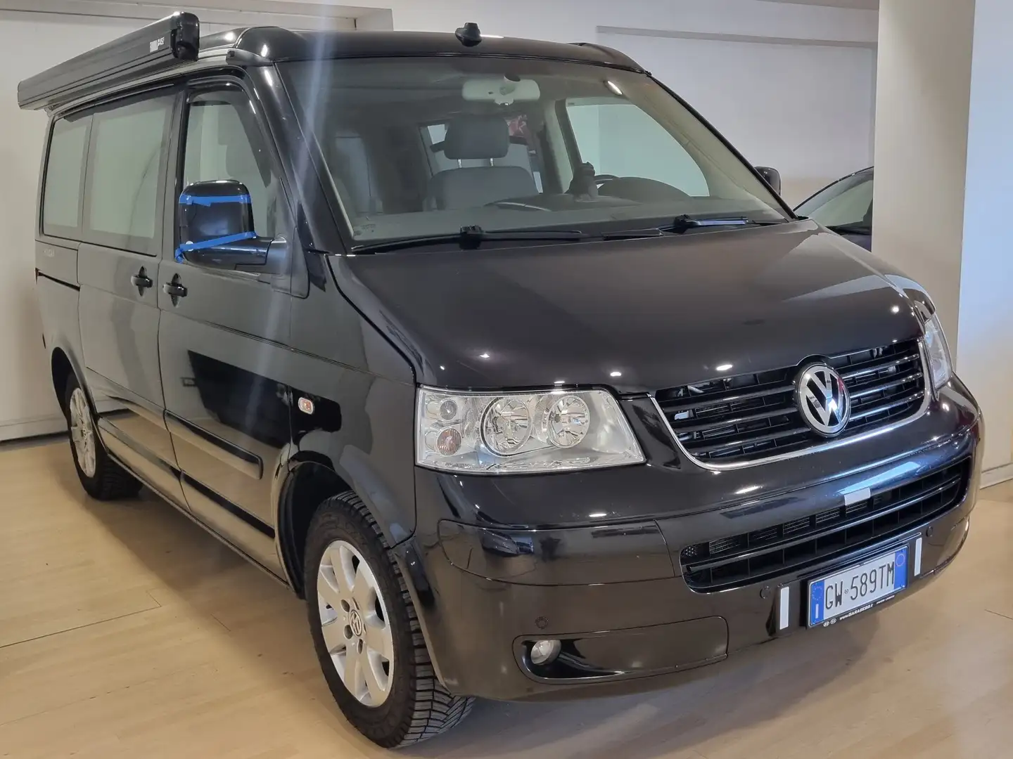 Volkswagen T5 California 2.5 130cv Nero - 2