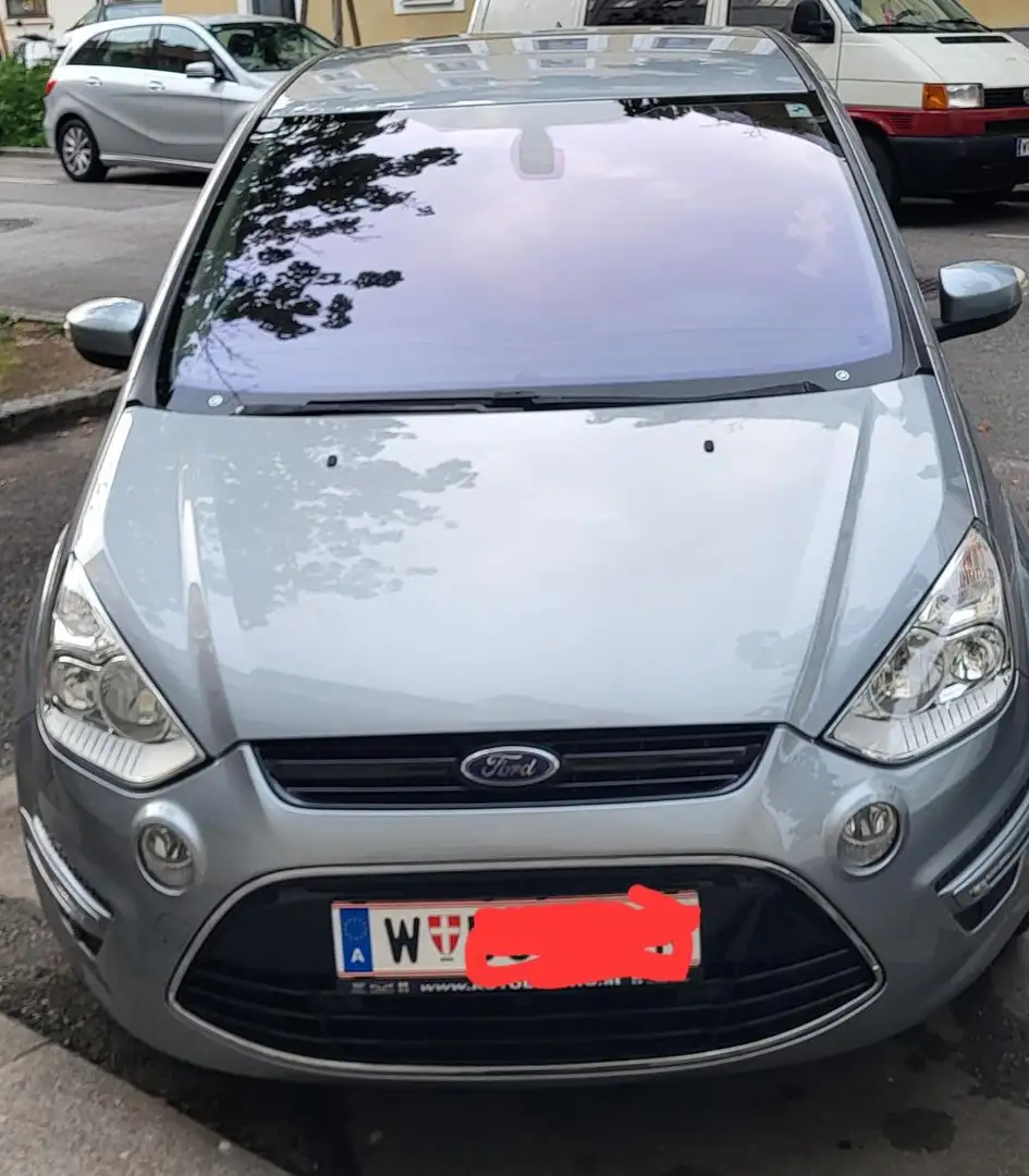 Ford S-Max S-MAX Titanium 1,6 TDCi DPF Start Grau - 1