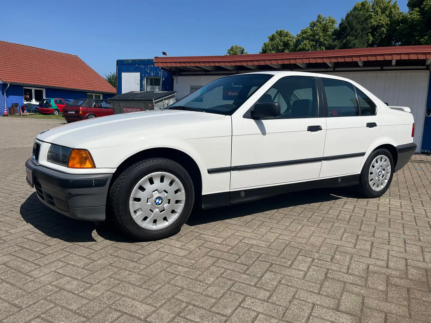 BMW 318 i, Bj. 3.1991, 113 PS, 1. Hand, TÜV neu, ZV Beyaz - 1