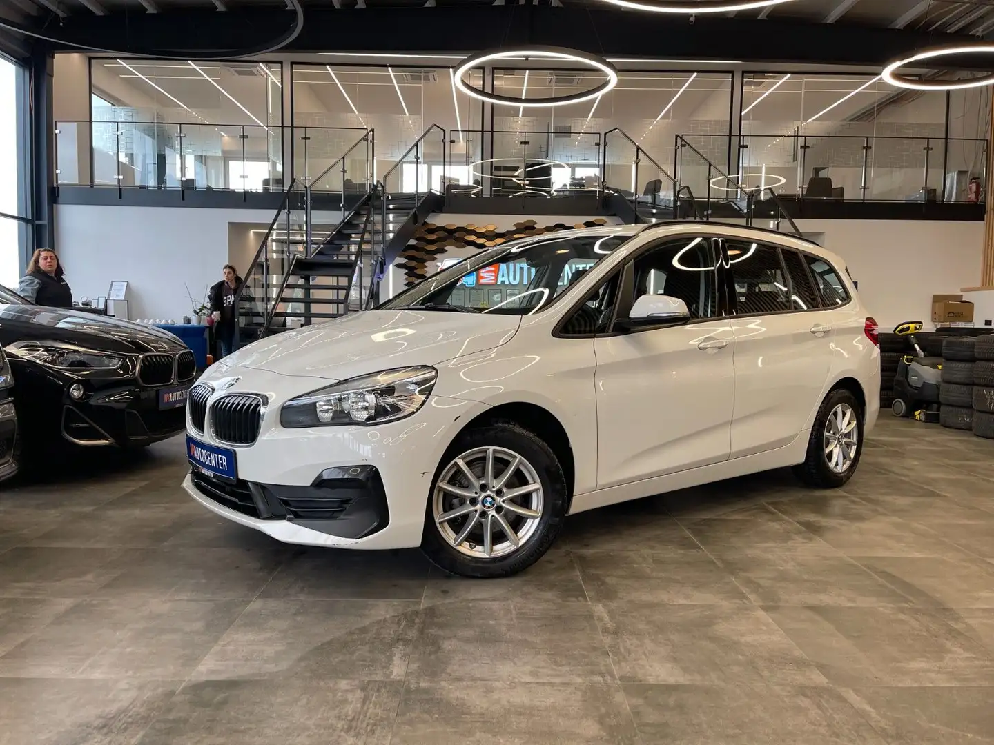 BMW 216 216 d  Gran Tourer  *1.HAND*PDC*NAVI*TEMPOMAT* Weiß - 1