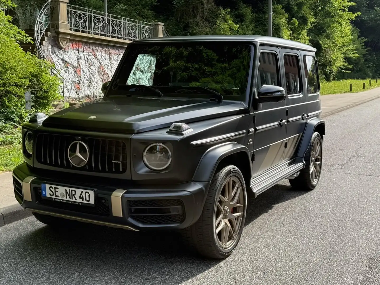 Mercedes-Benz G G 63 AMG Grand Edition Schwarz - 2