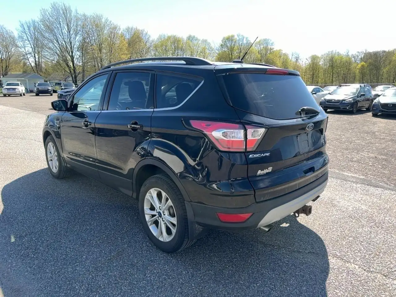 Ford Escape снимка Ford Escape