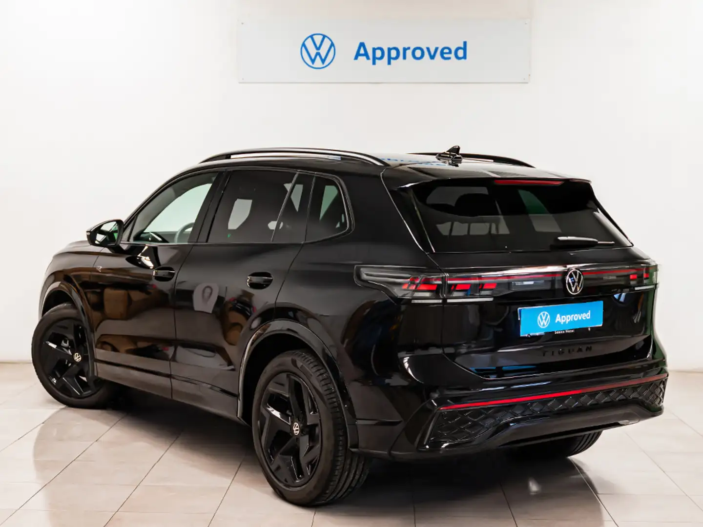 Volkswagen Tiguan 1.5 eTSI DSG R-Line 110kW Noir - 2