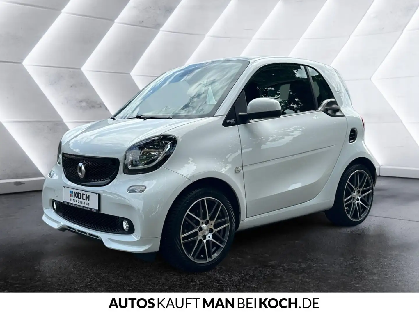 smart forTwo smart  coupe Brabus Style Bluetooth Navi Blanc - 2