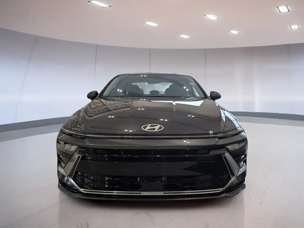 Hyundai SONATA снимка Hyundai SONATA