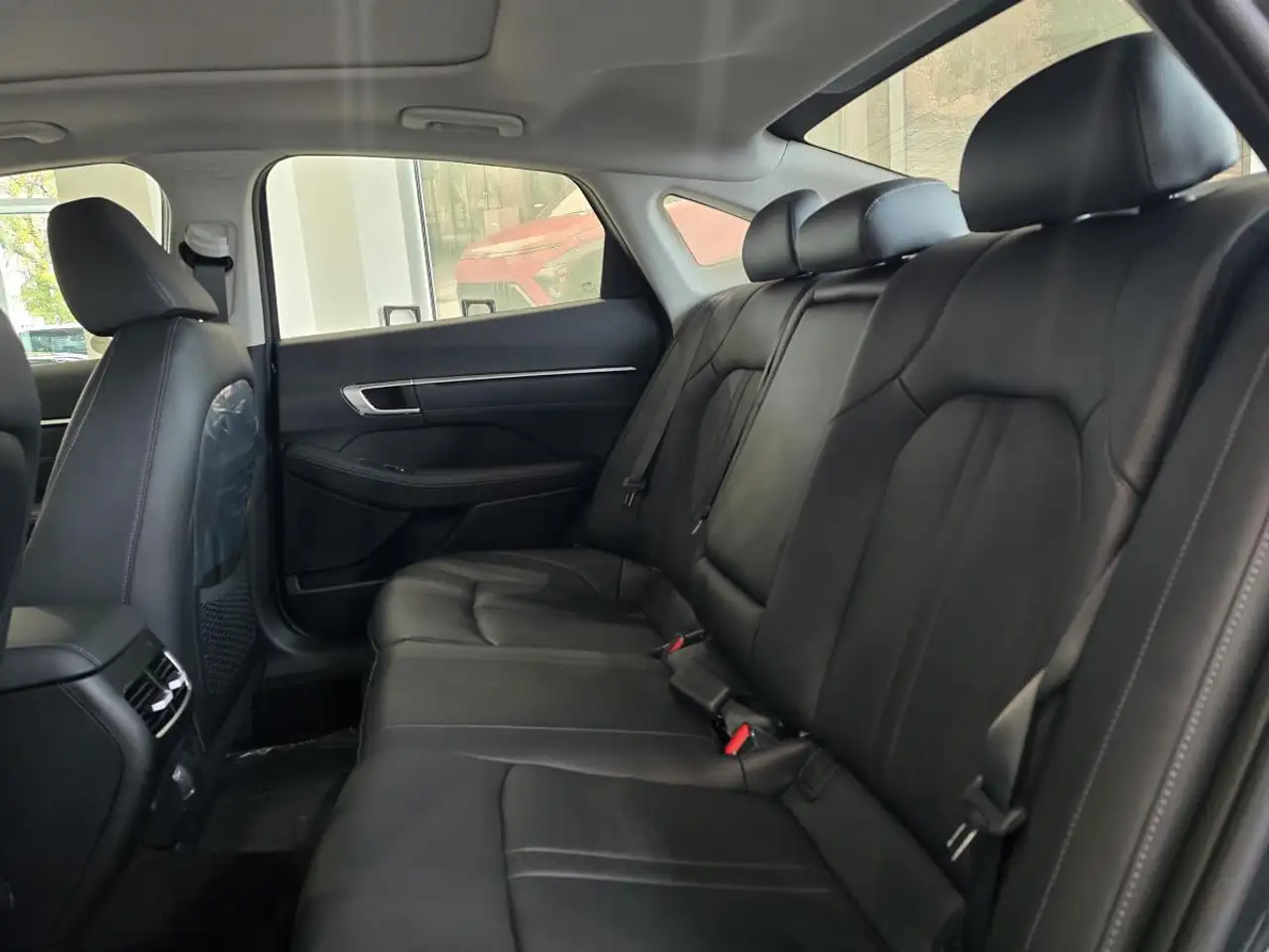 Hyundai SONATA снимка Hyundai SONATA