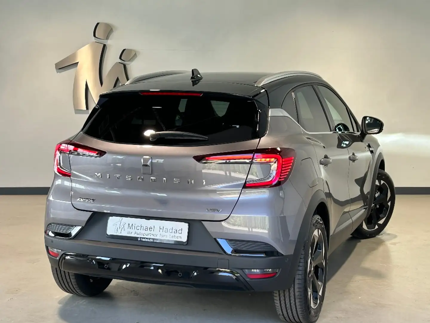 Mitsubishi ASX 1.6 HEV Hybrid Intro Edition Automatik Grey - 2