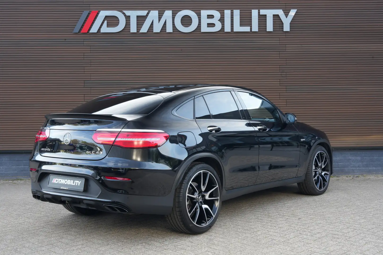 Mercedes-Benz GLC 43 AMG Coupé 4MATIC | Panoramdak | Sportuitlaat | Volledi Schwarz - 2