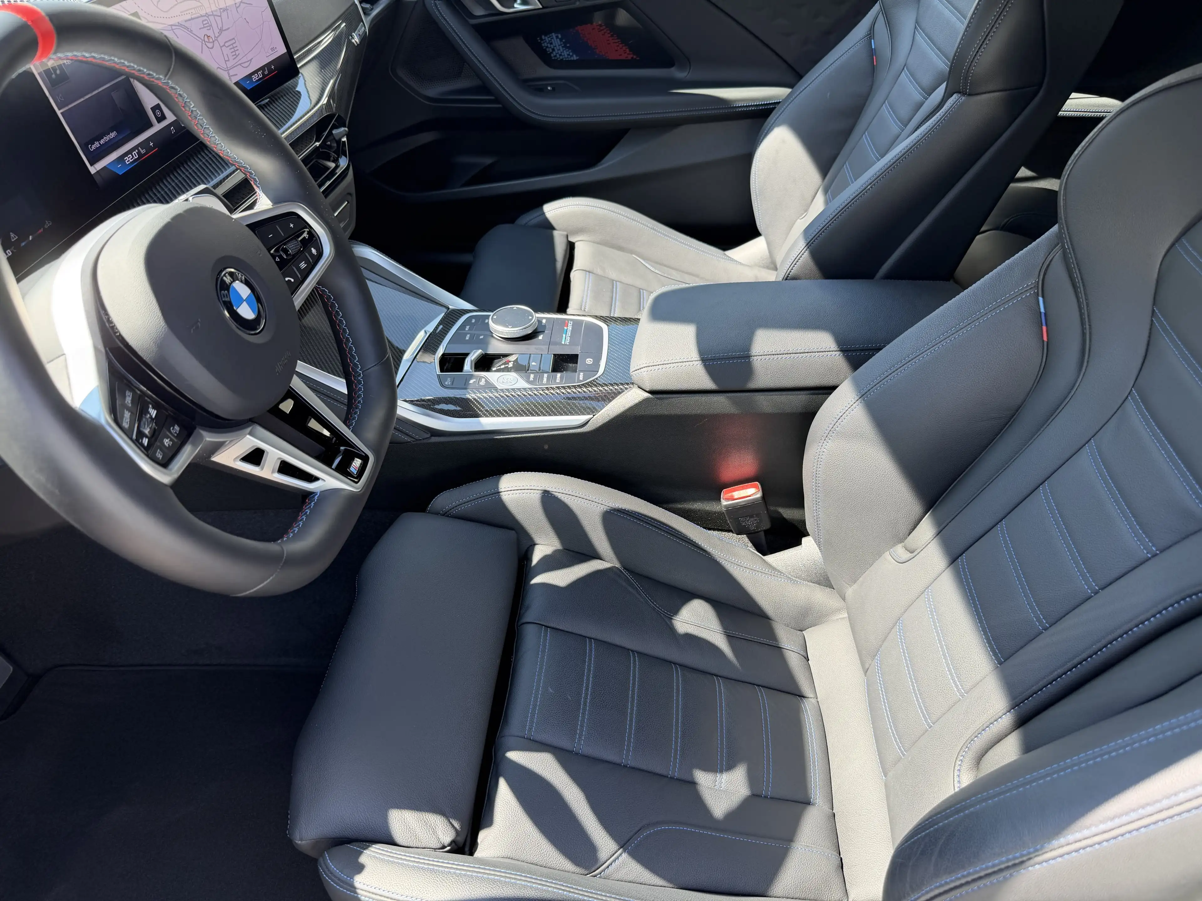 BMW 240 M240i xDrive Coupé — photo 6