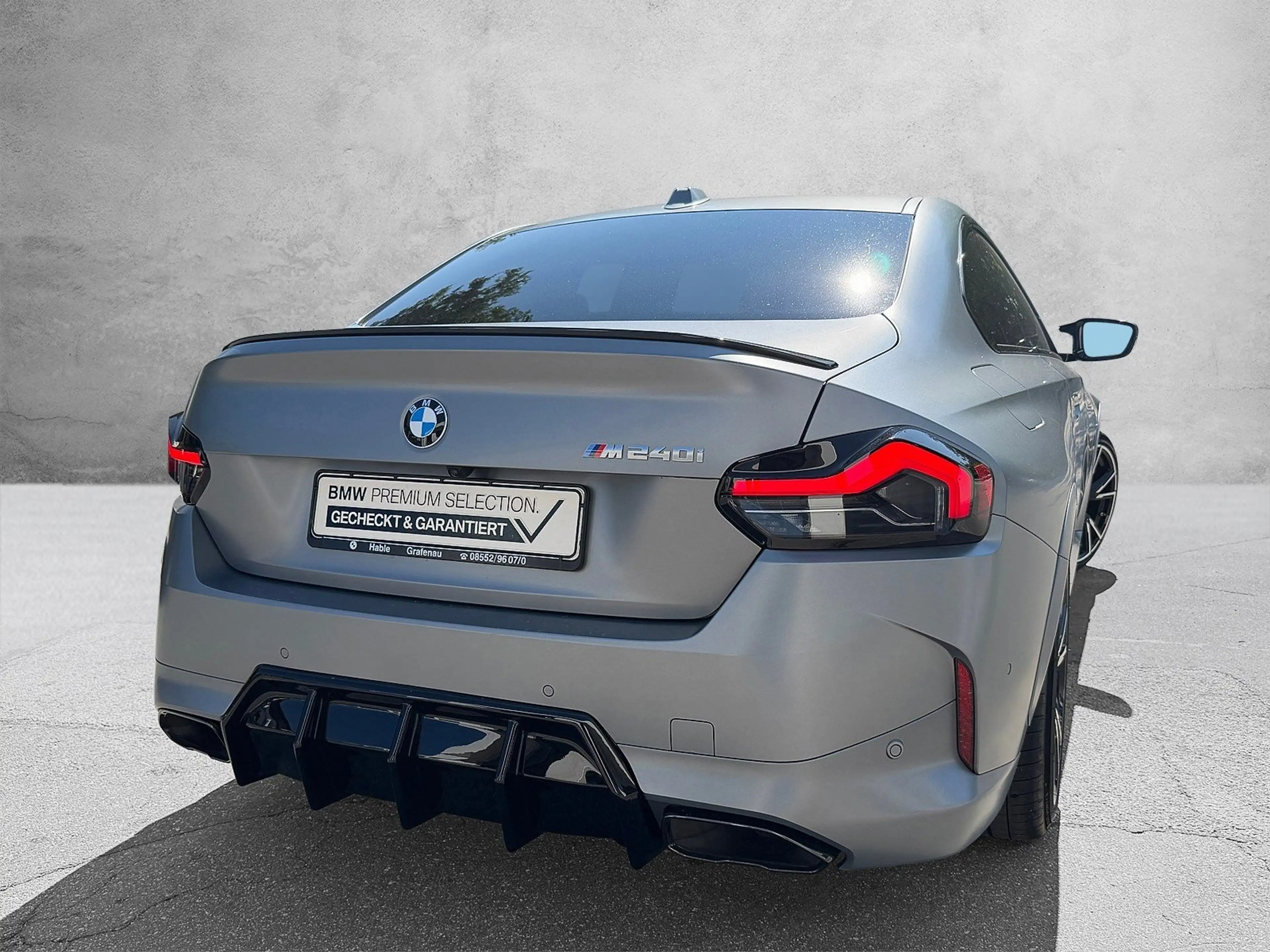 BMW 240 M240i xDrive Coupé — photo 2