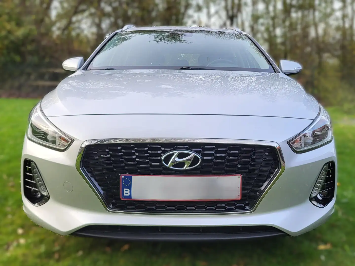 Hyundai i30 WGN 1.0 T-GDI 120 TWIST Argent - 1