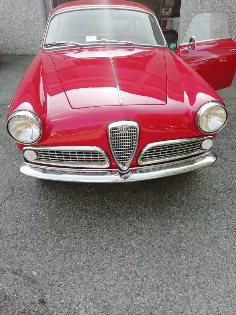 Alfa Romeo Giulietta Sprint Veloce Rouge - 2
