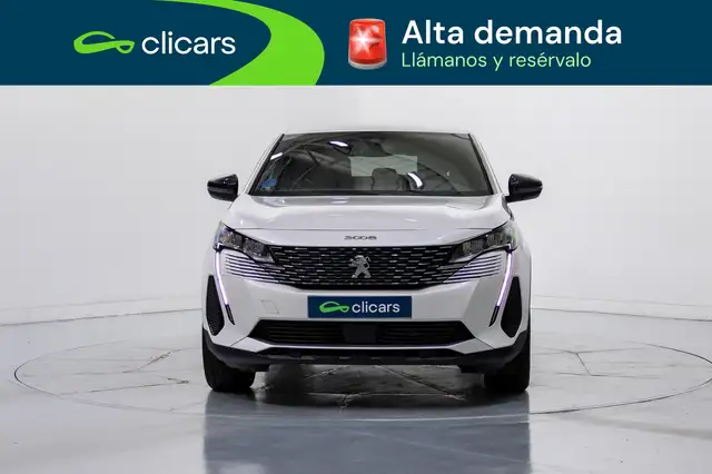Peugeot 3008 view 2