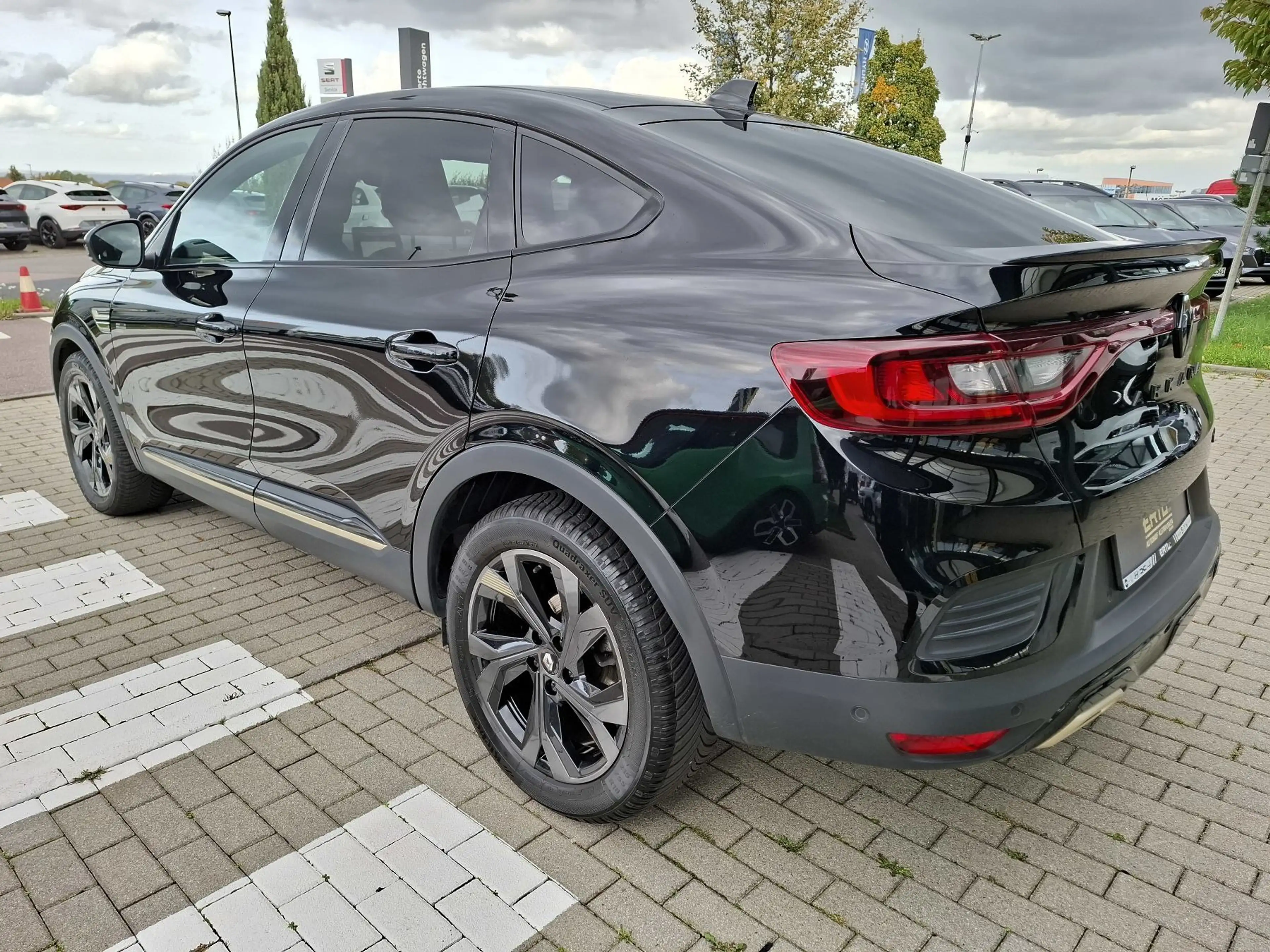 Renault Arkana E-TECH engineered hybrid 145 — photo 7