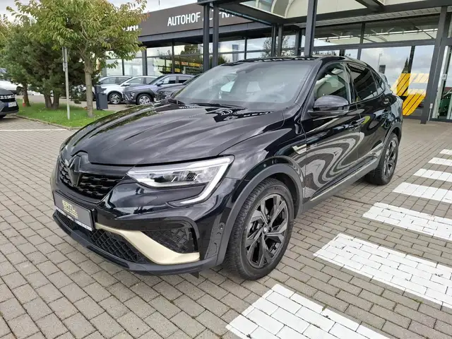 Renault Arkana E TECH engineered hybrid 145