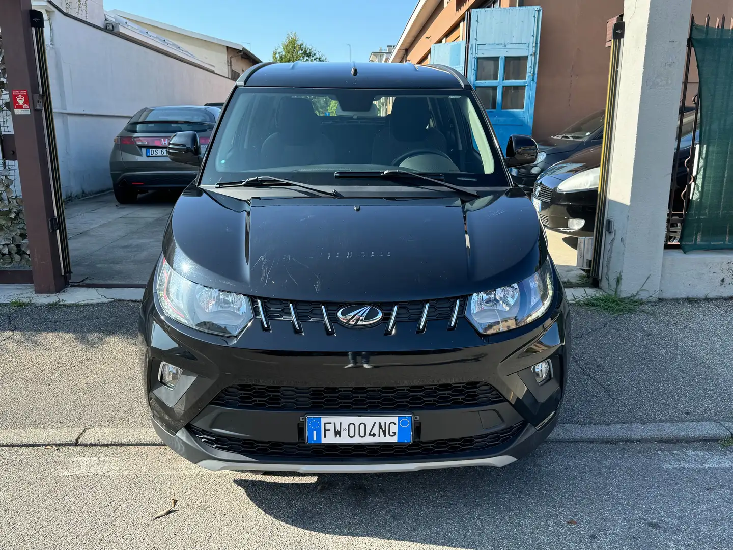 Mahindra KUV100 1.2 K8*IMPIANTO GPL*EURO6* Noir - 2