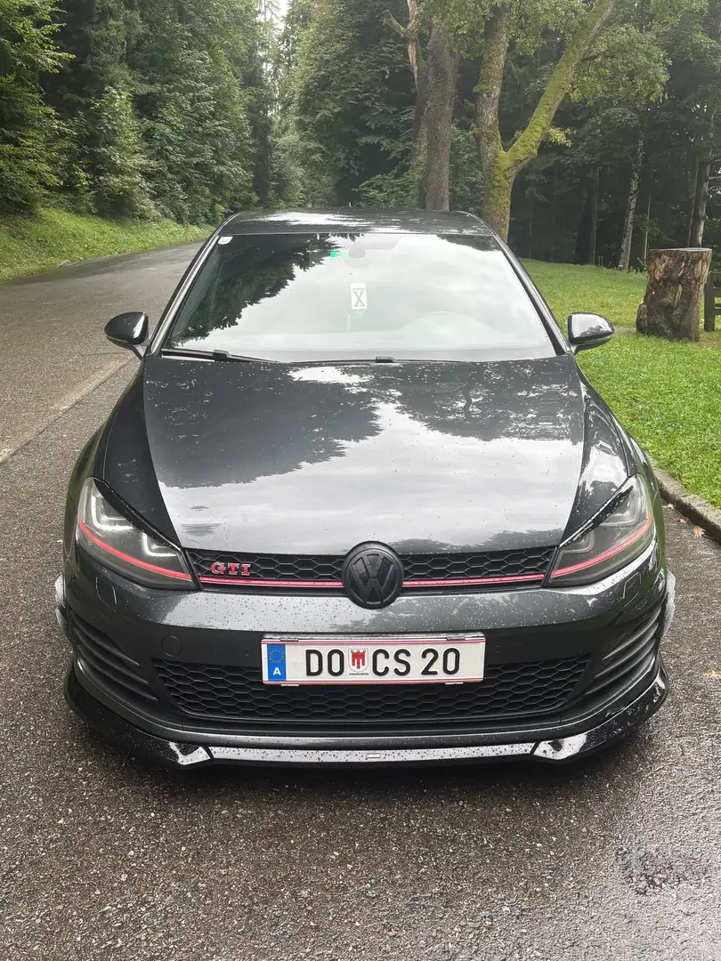 Volkswagen Golf GTI 2,0 TSI Grau - 2