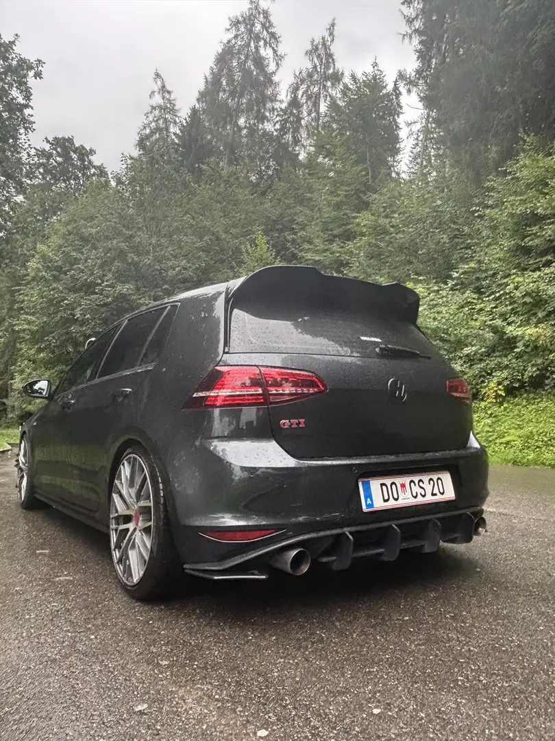 Volkswagen Golf GTI 2,0 TSI Grau - 1