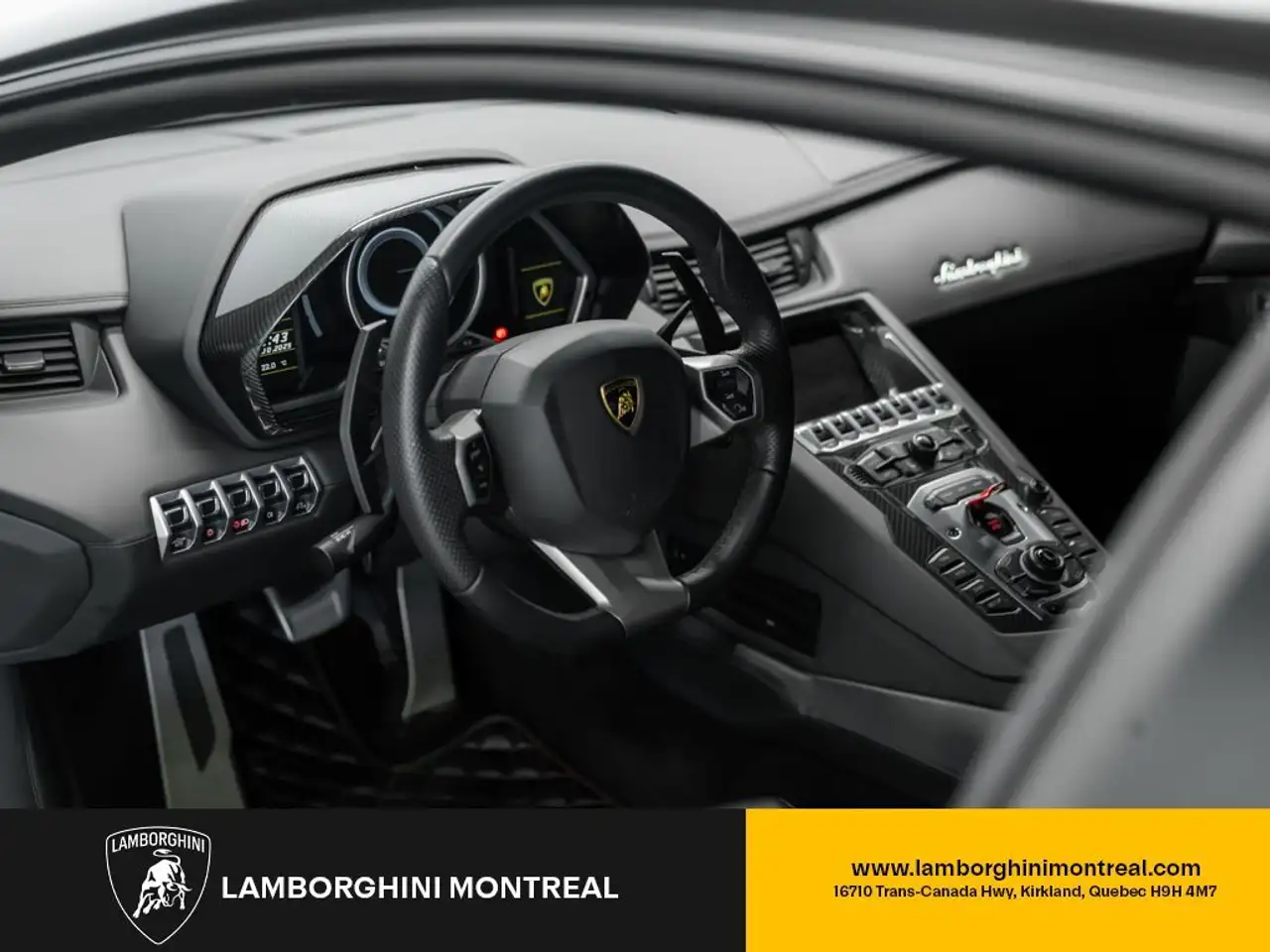 Lamborghini Aventador photo Lamborghini Aventador