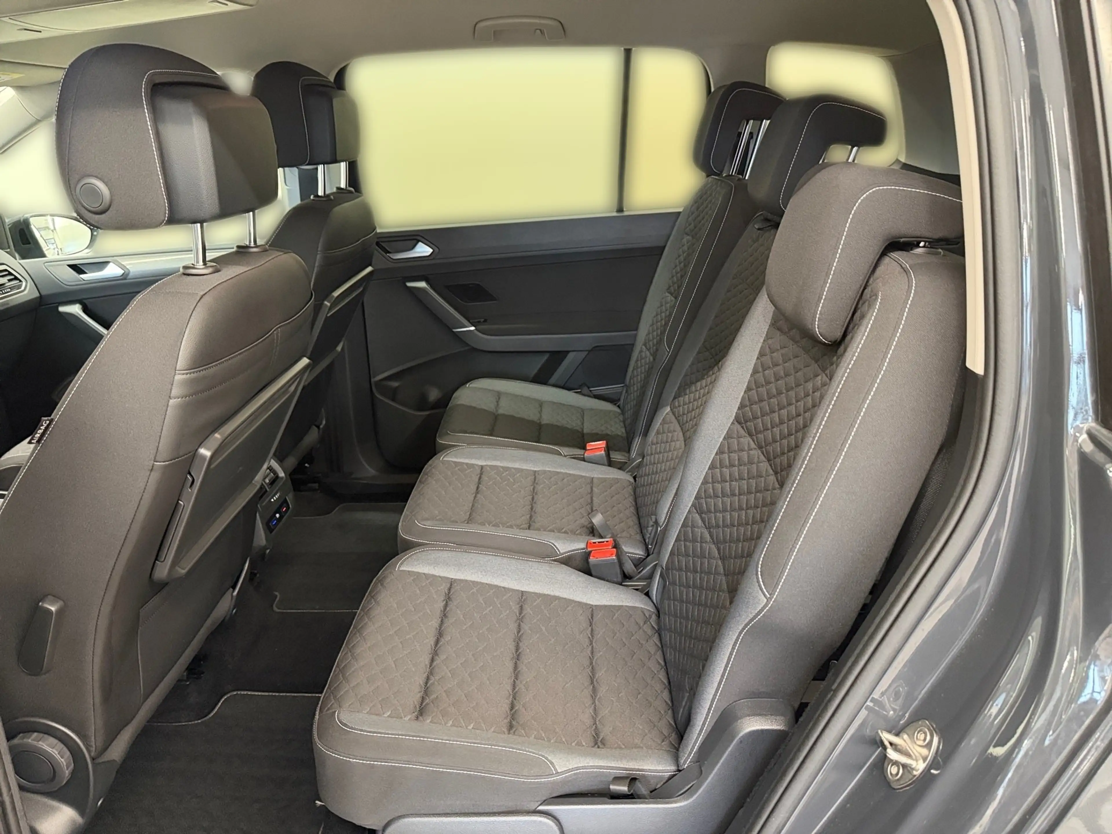 Volkswagen Touran Comfortline 2,0 BMT TDI DSG — photo 7