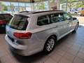 Volkswagen Passat Variant 1.6 TDI DSG NAV LED AHK ERGO Silber - thumbnail 3