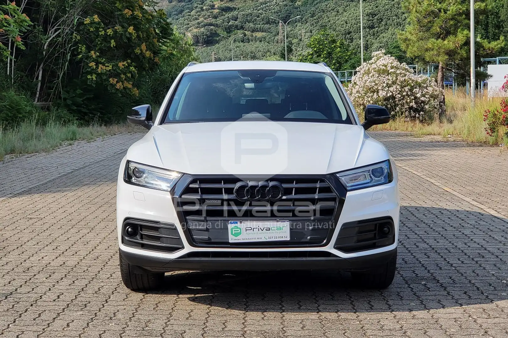 Audi Q5 Q5 35 TDI quattro S tronic Business Wit - 2