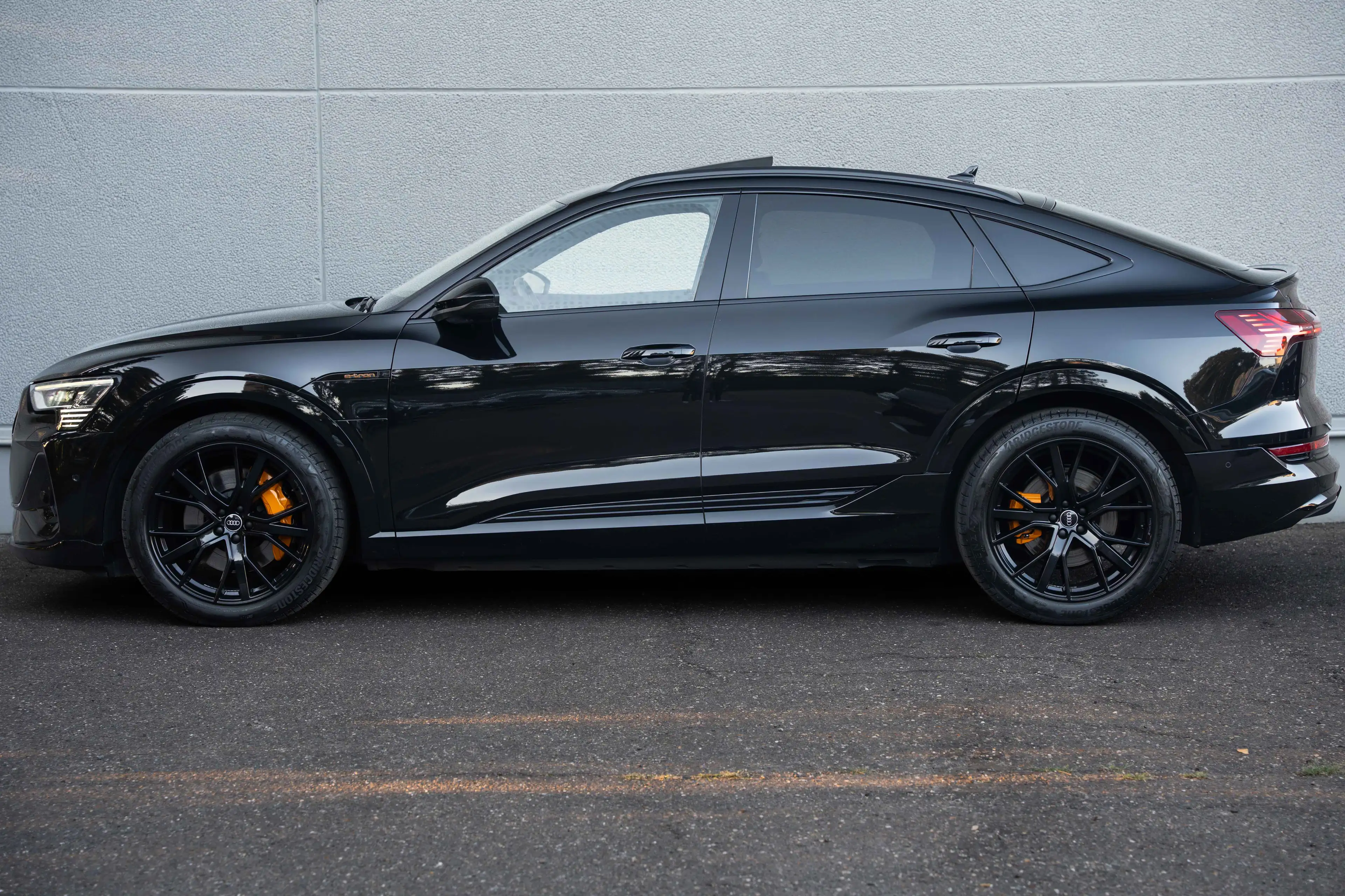 Audi e-tron 50 Sportback Quattro S-LINE/BLACKEDITION/PANO/MATRIX/360°/B&O/ACC — photo 5
