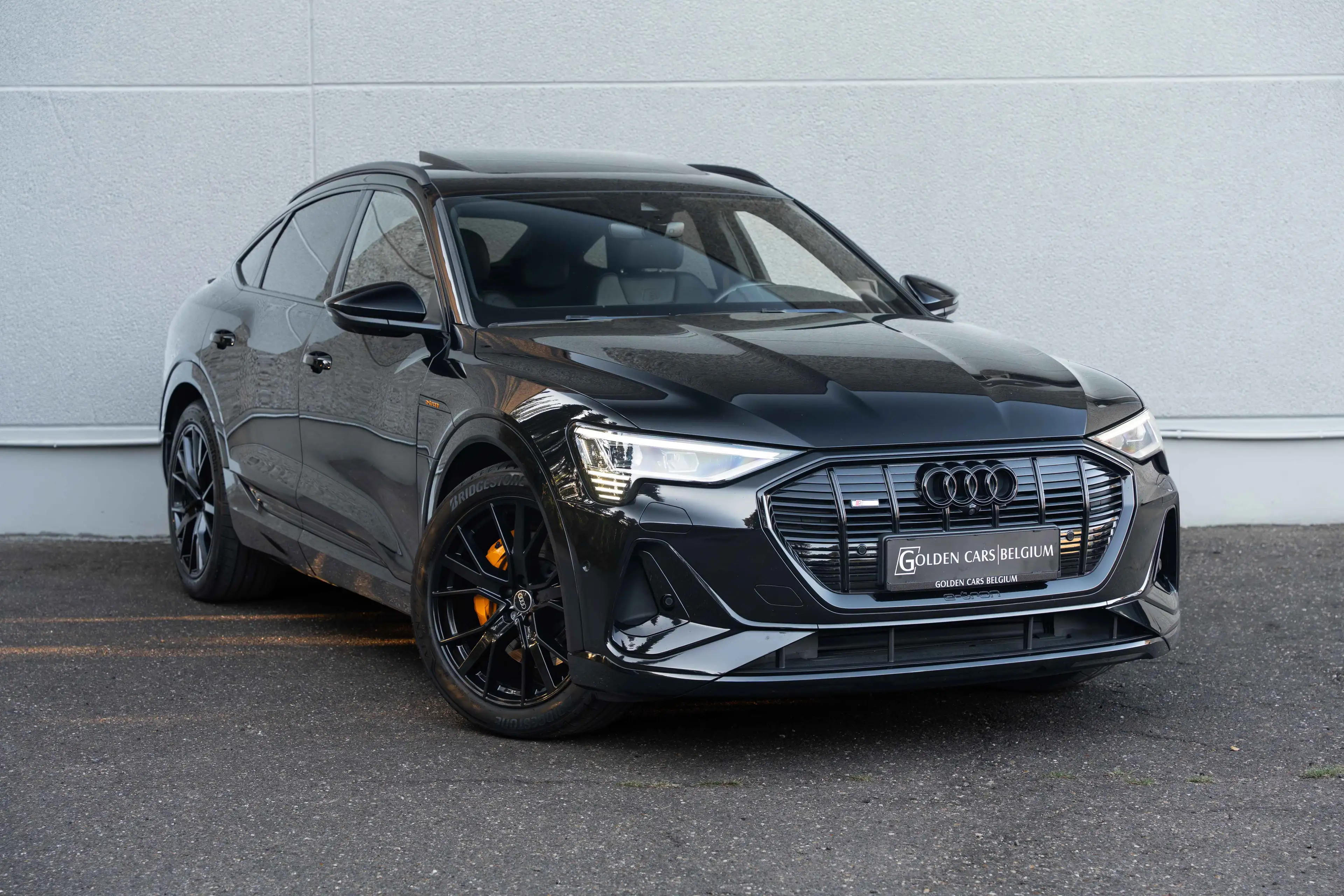 Audi e-tron 50 Sportback Quattro S-LINE/BLACKEDITION/PANO/MATRIX/360°/B&O/ACC — photo 2