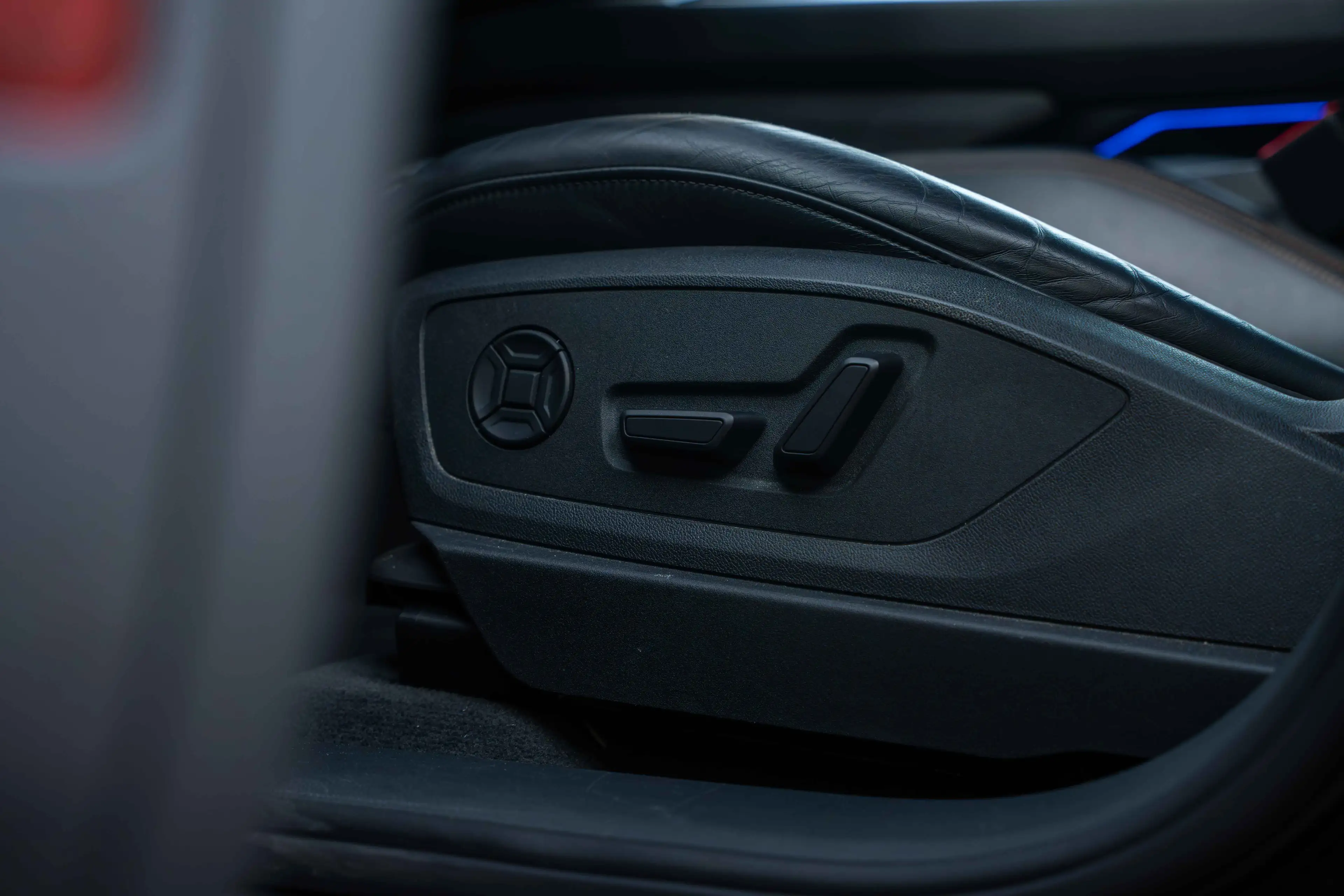 Audi e-tron 50 Sportback Quattro S-LINE/BLACKEDITION/PANO/MATRIX/360°/B&O/ACC — photo 13