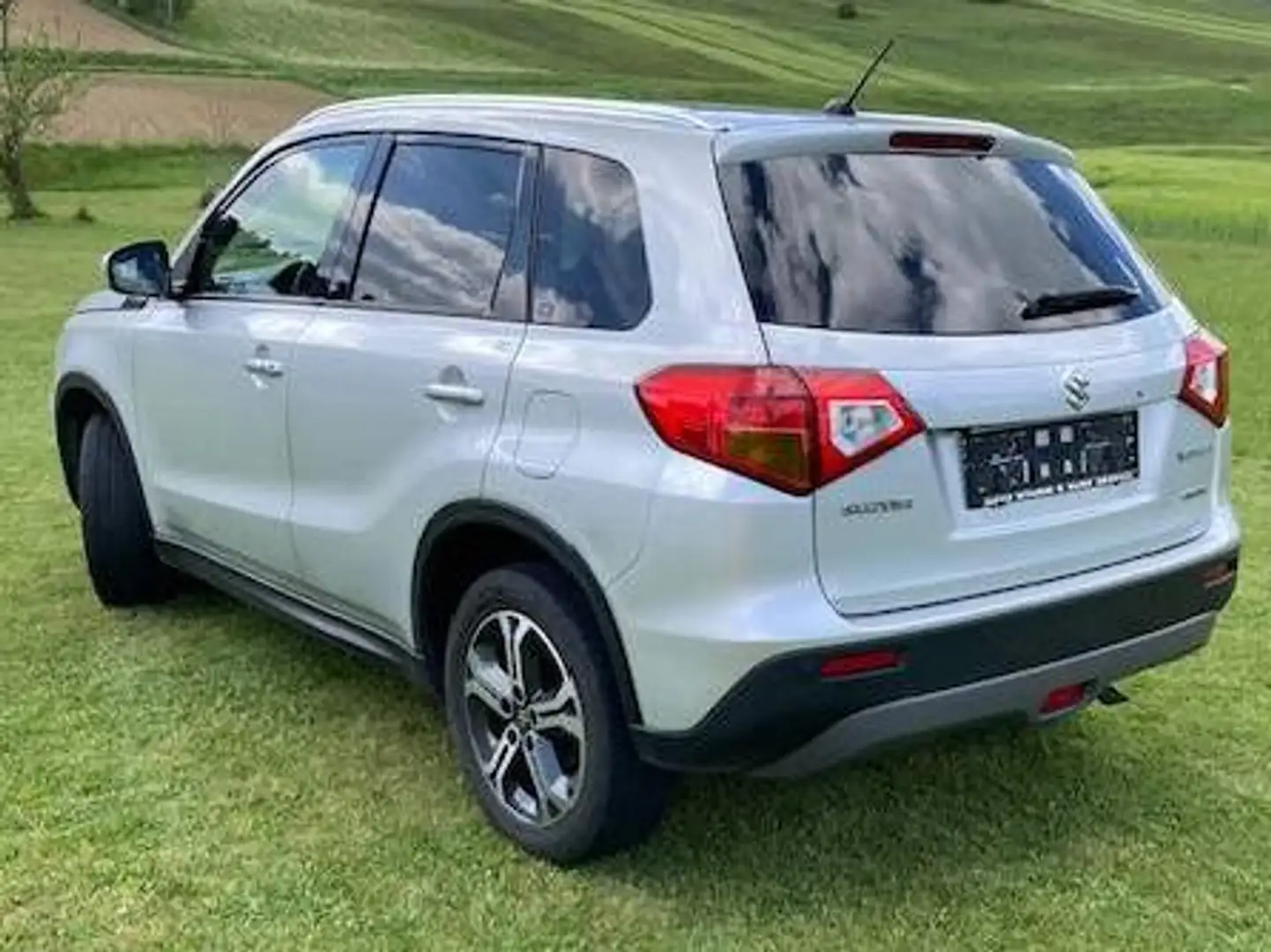 Suzuki Vitara Vitara 1,6 VVT 4WD GLX Flash Flash Grau - 2