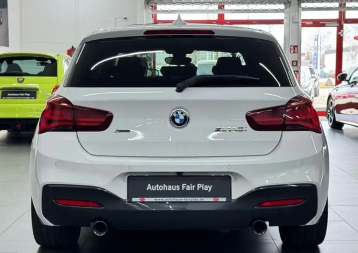 BMW Serie 1 2019, foto 5