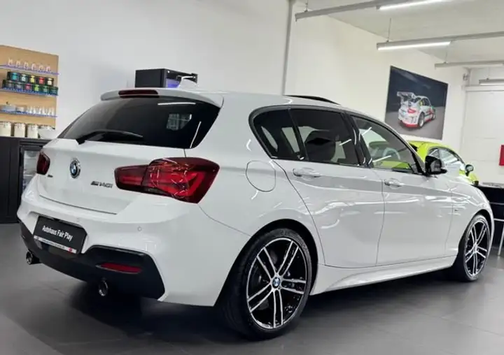 BMW Serie 1 2019, foto 4