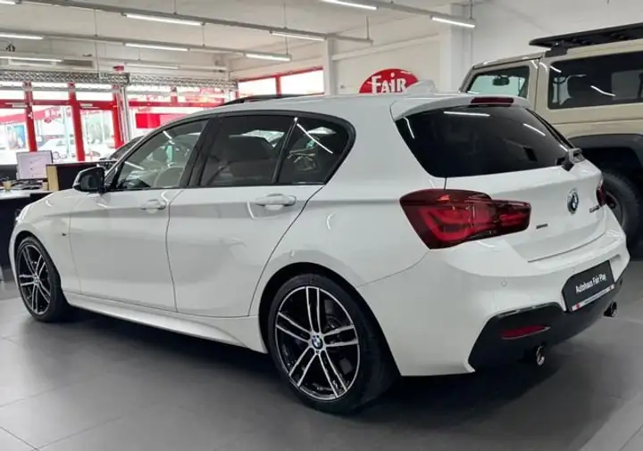 BMW Serie 1 2019, foto 6