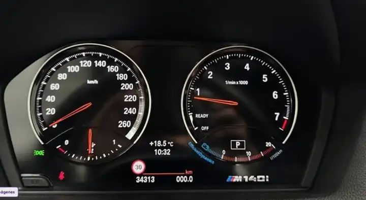 BMW Serie 1 2019, foto 13