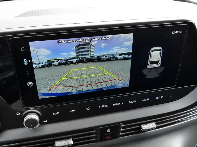 Hyundai i20 view 8