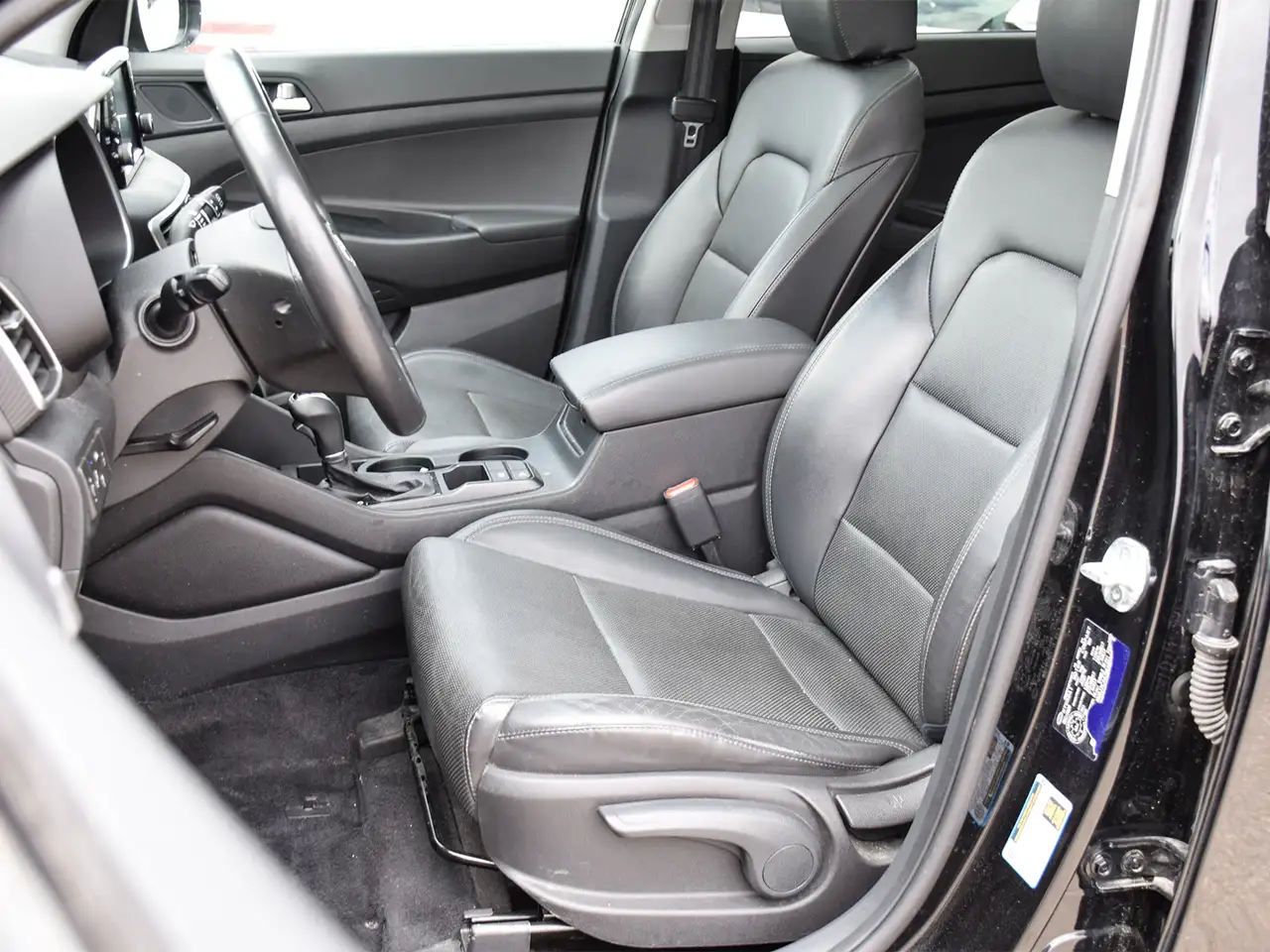 Hyundai TUCSON снимка Hyundai TUCSON