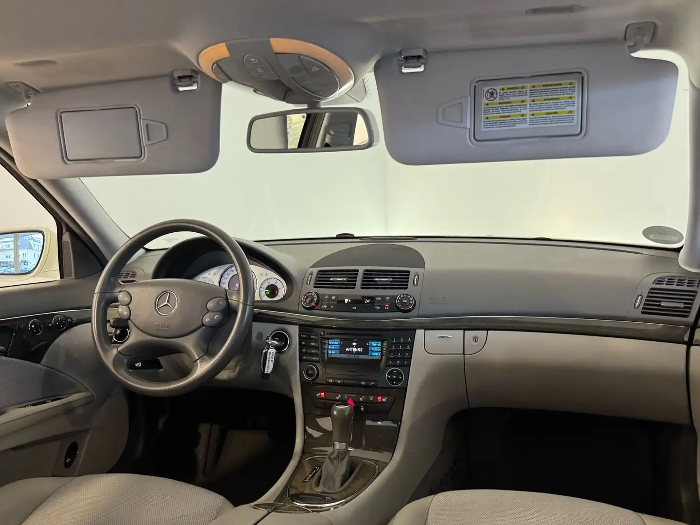 Mercedes-Benz E 280 CDI Avantgarde|BIXENON|MEMORY|NAVI|PDC|SHZ Blanc - 2