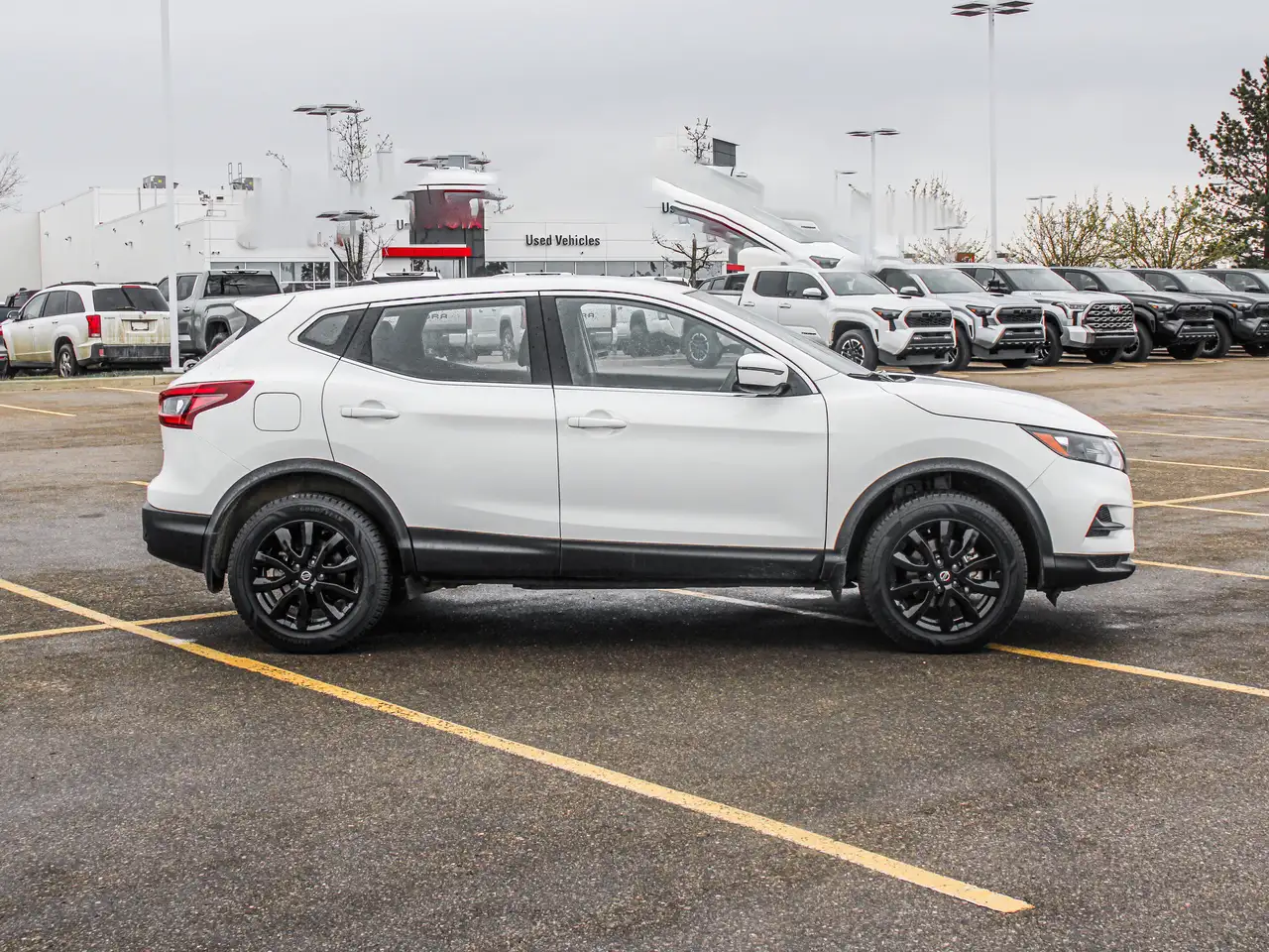 Nissan Qashqai снимка Nissan Qashqai