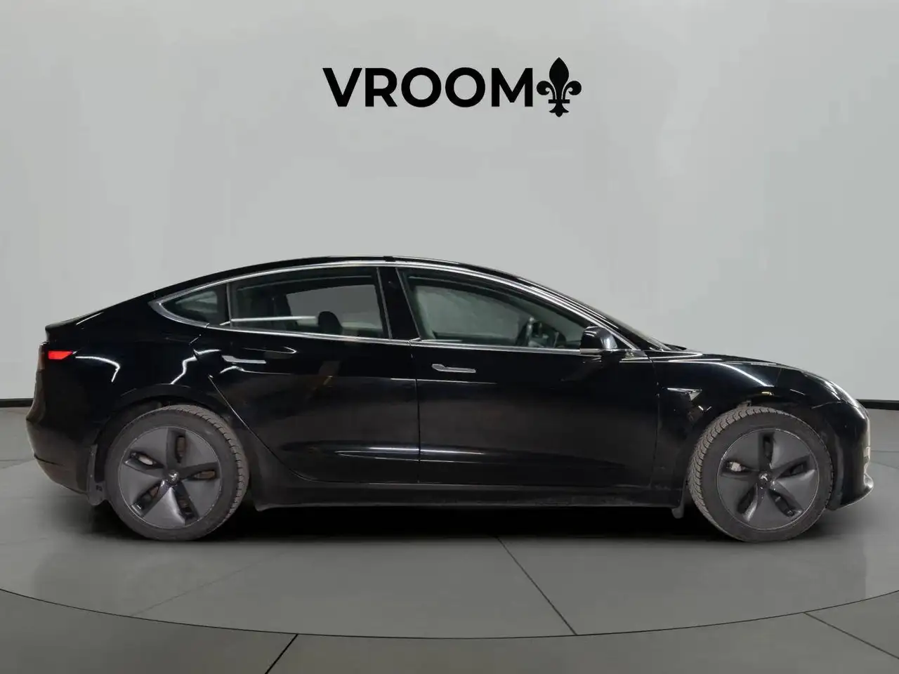 Tesla Model 3 снимка Tesla Model 3