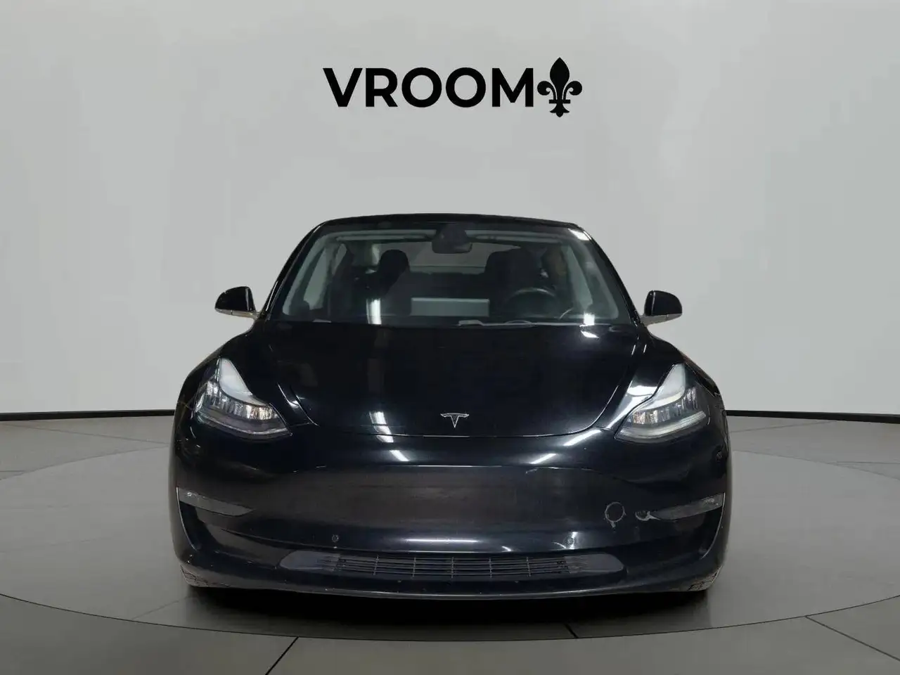 Tesla Model 3 снимка Tesla Model 3
