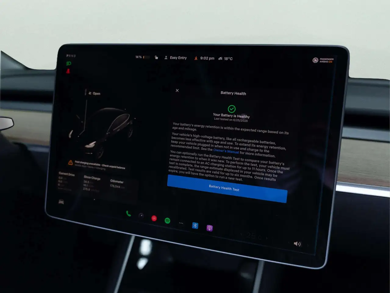 Tesla Model 3 снимка Tesla Model 3