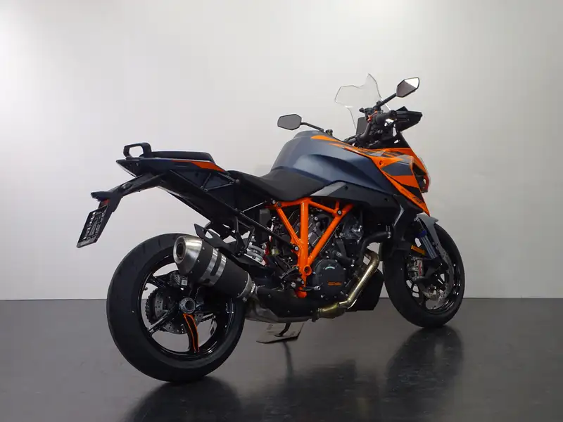 KTM 1290 Super Duke GT - foto 3