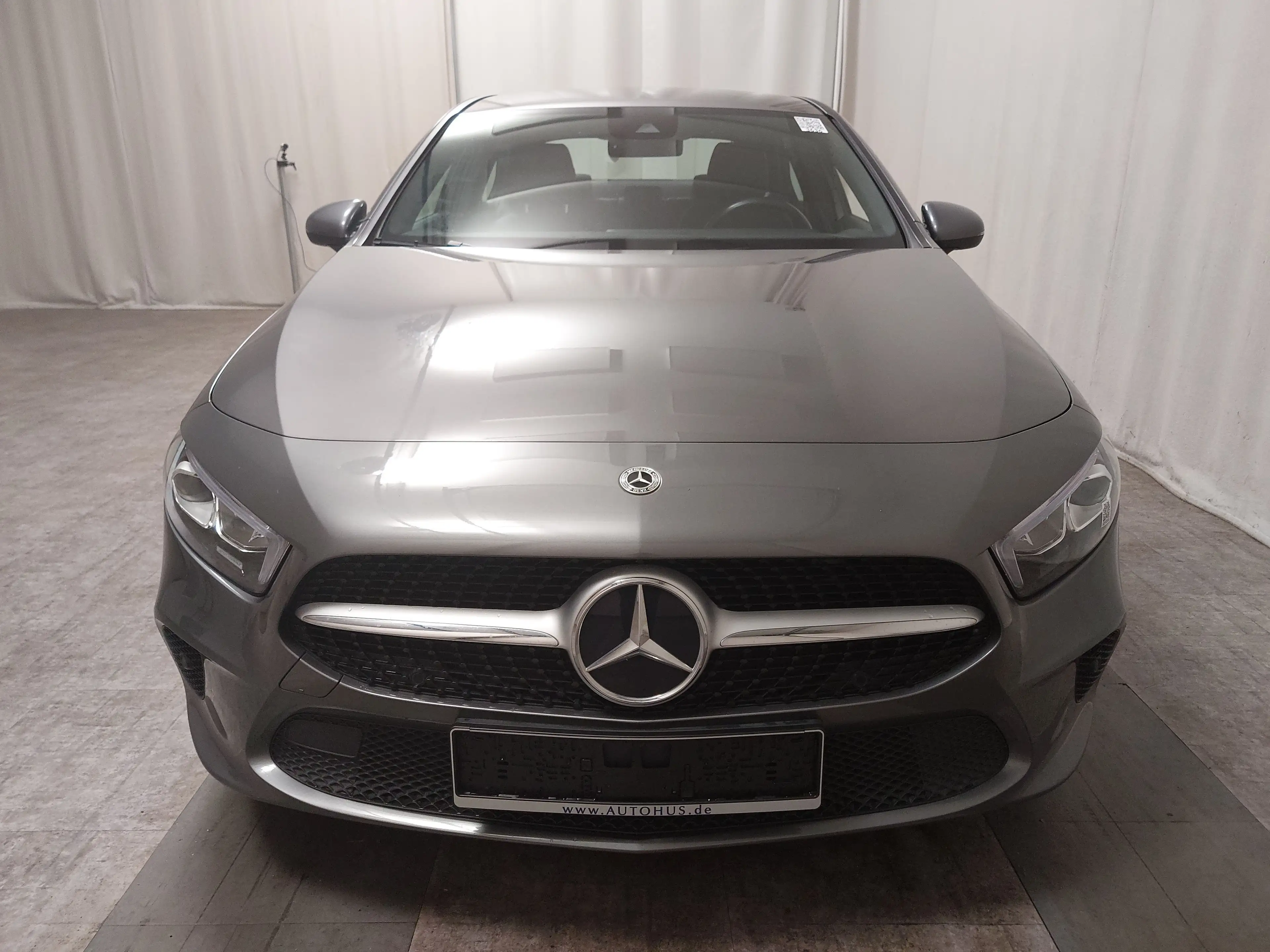 Mercedes-Benz A 220 MB A 220 Lim. Progressive T-Leder Navi LED RFK Shz — photo 9