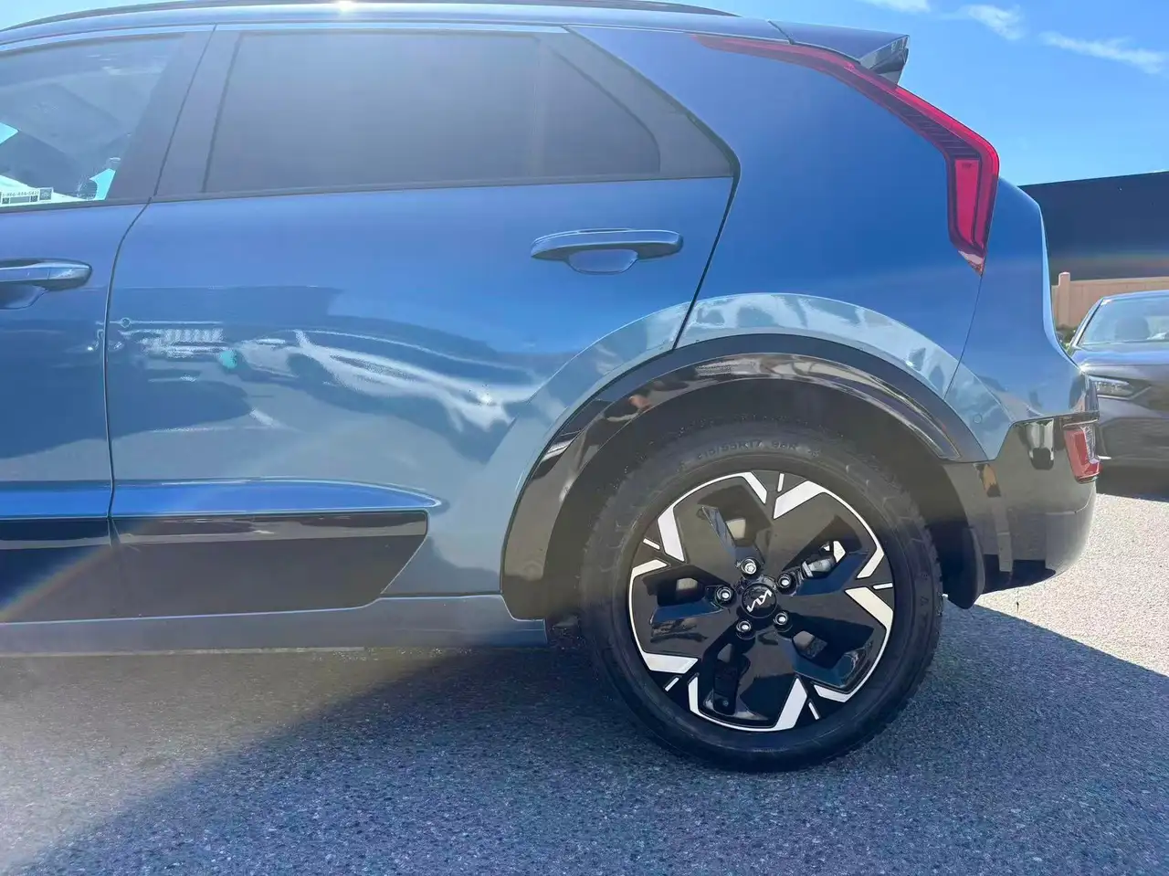 Kia Niro снимка Kia Niro